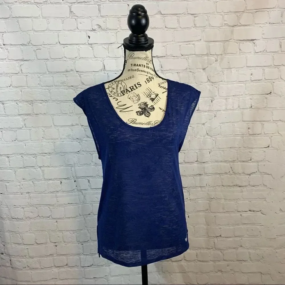 Nike Breathe Short Sleeve Running Top Womens Style : 831784 size XS